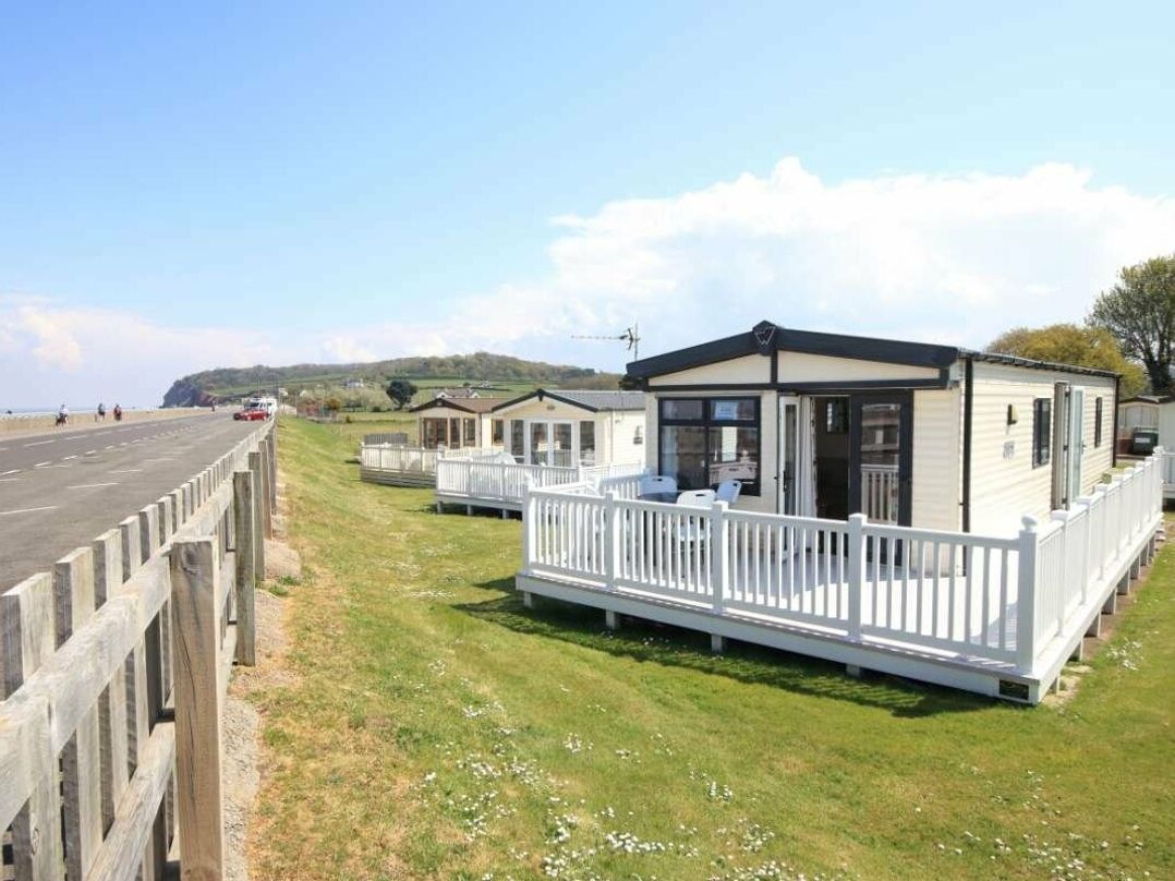 Hoburne Blue Anchor - Holiday Accommodation 2262