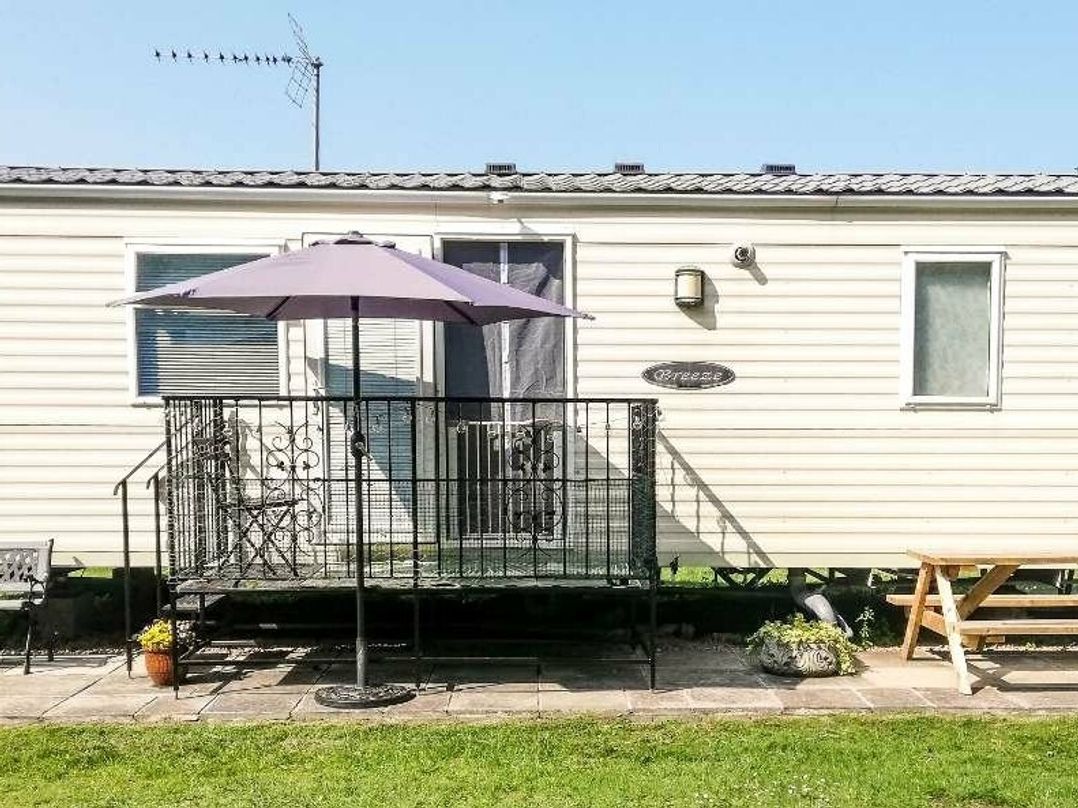 Bryn Morfa - Holiday Accommodation 2299