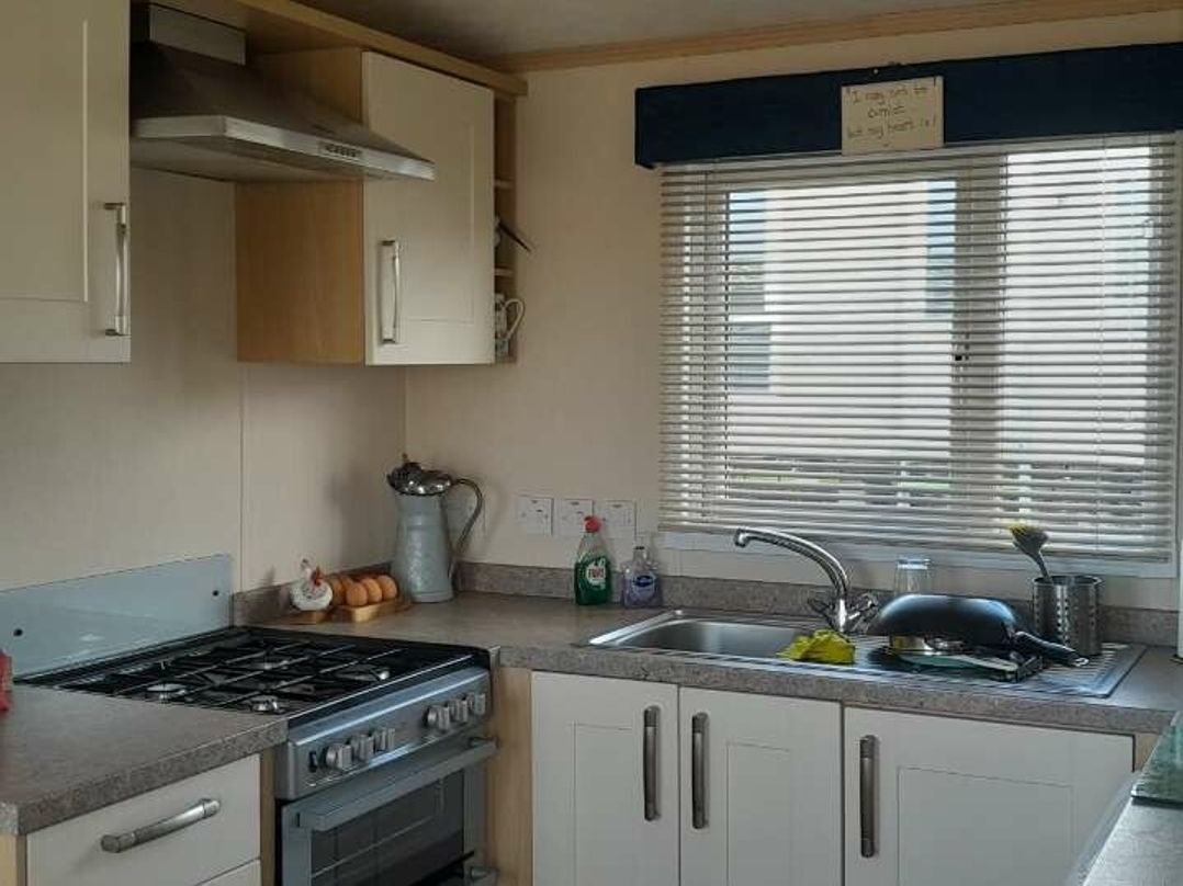 Liskey Hill Caravan Park - Holiday Accommodation 230