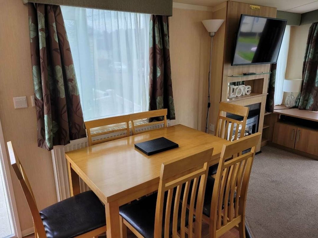 Newquay Holiday Park - Holiday Accommodation 2306