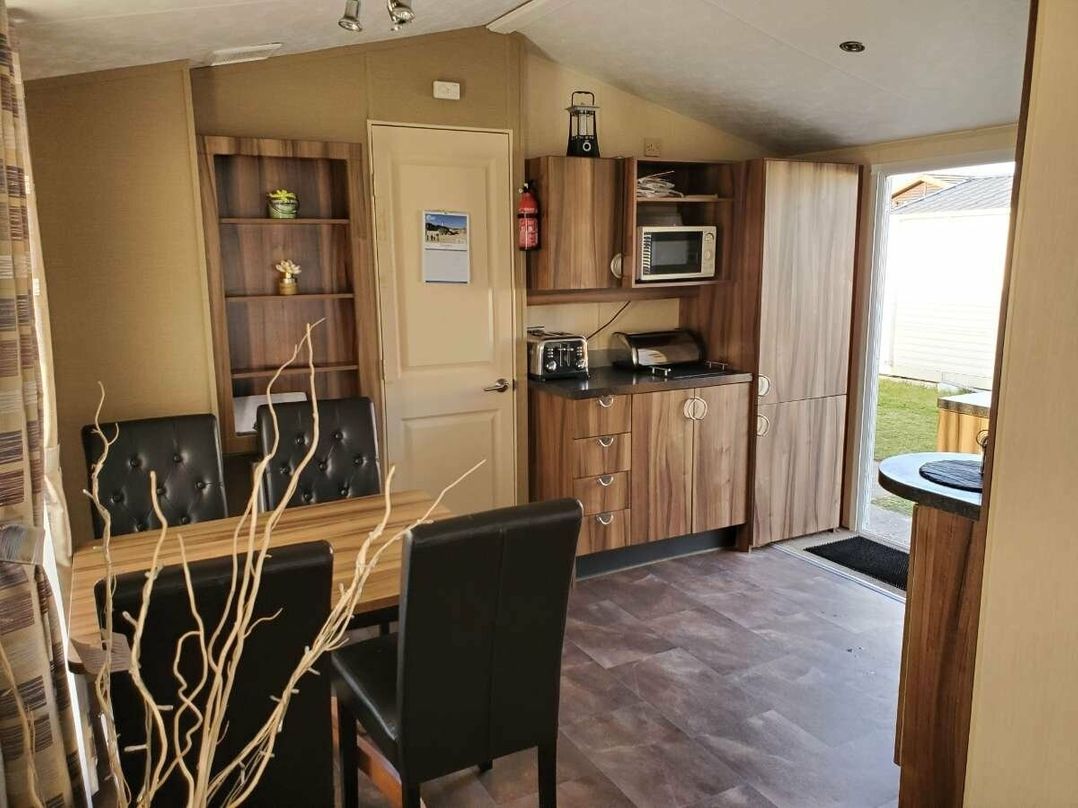 Silver Sands Holiday Park - Holiday Accommodation 2350