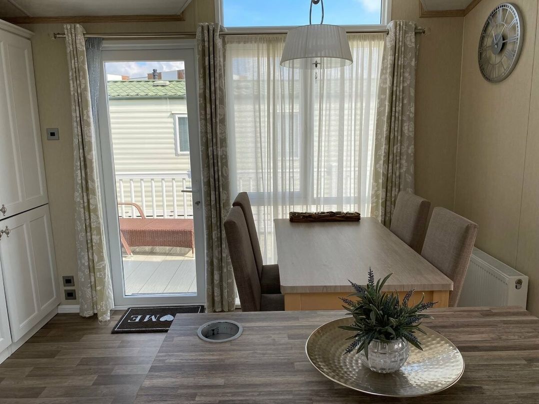 Pevensey Bay Holiday Park - Holiday Accommodation 2369