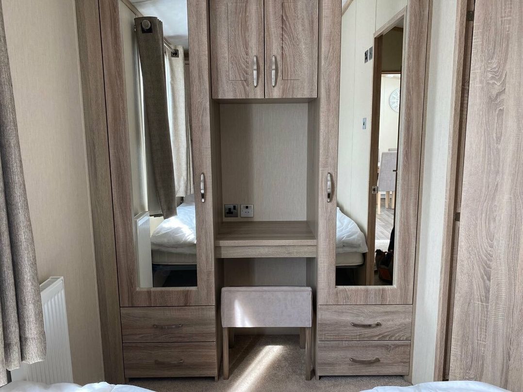 Pevensey Bay Holiday Park - Holiday Accommodation 2369