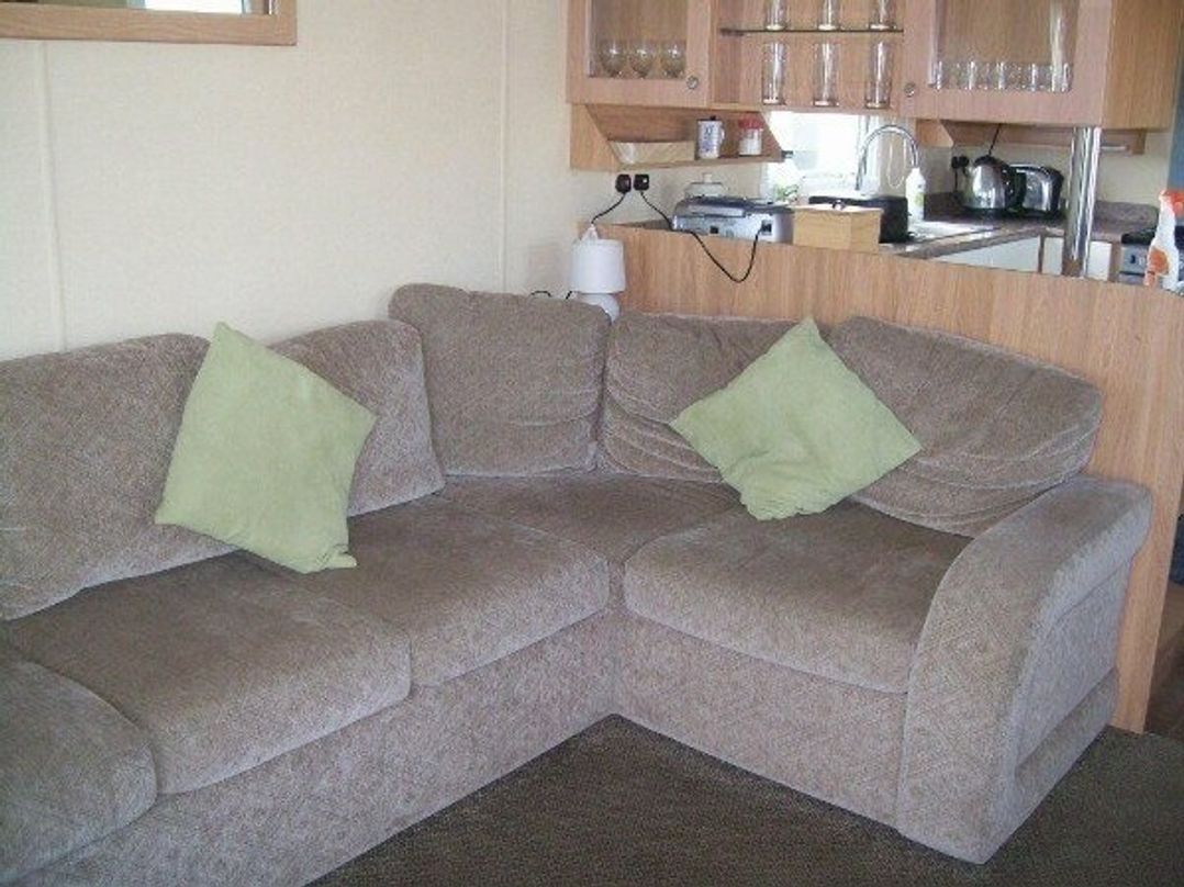 Hopton Holiday Village - Holiday Accommodation 2373