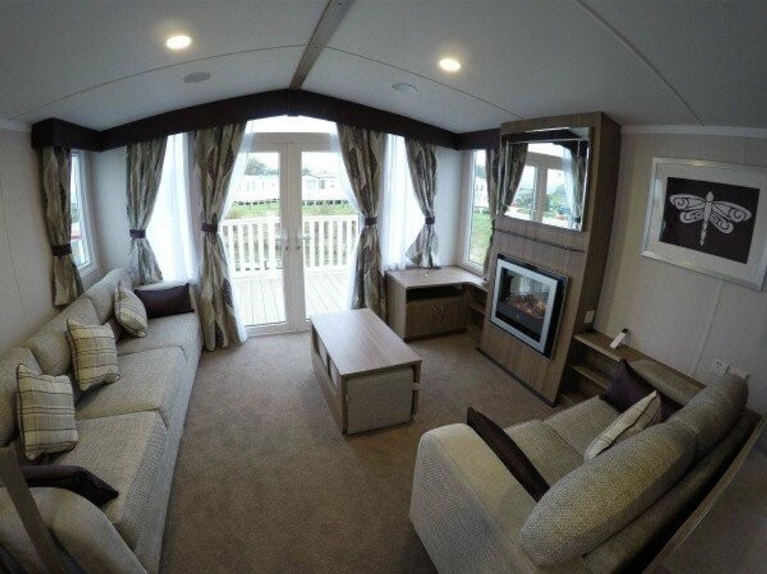 Blue Dolphin Holiday Park - Holiday Accommodation 2485