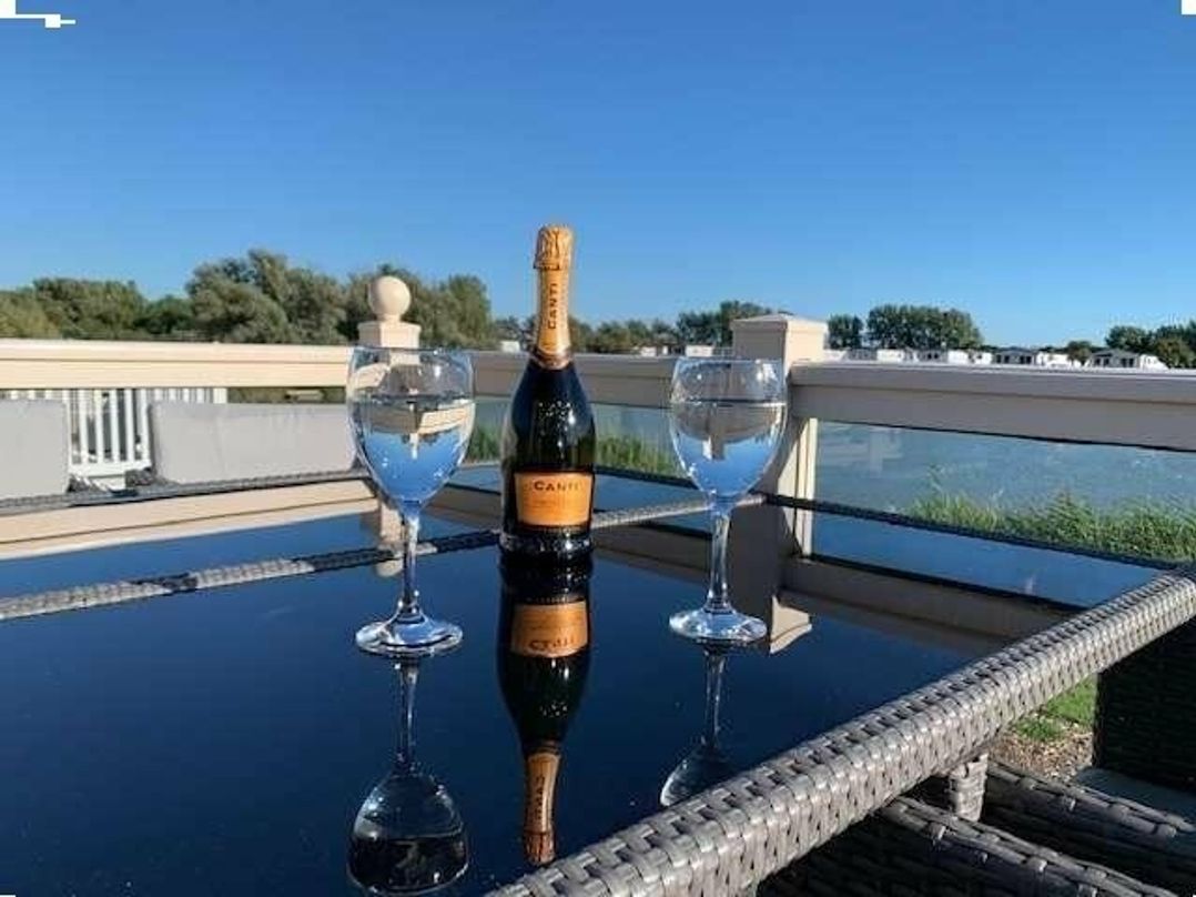 Burnham-on-Sea Holiday Park - Holiday Accommodation 2523