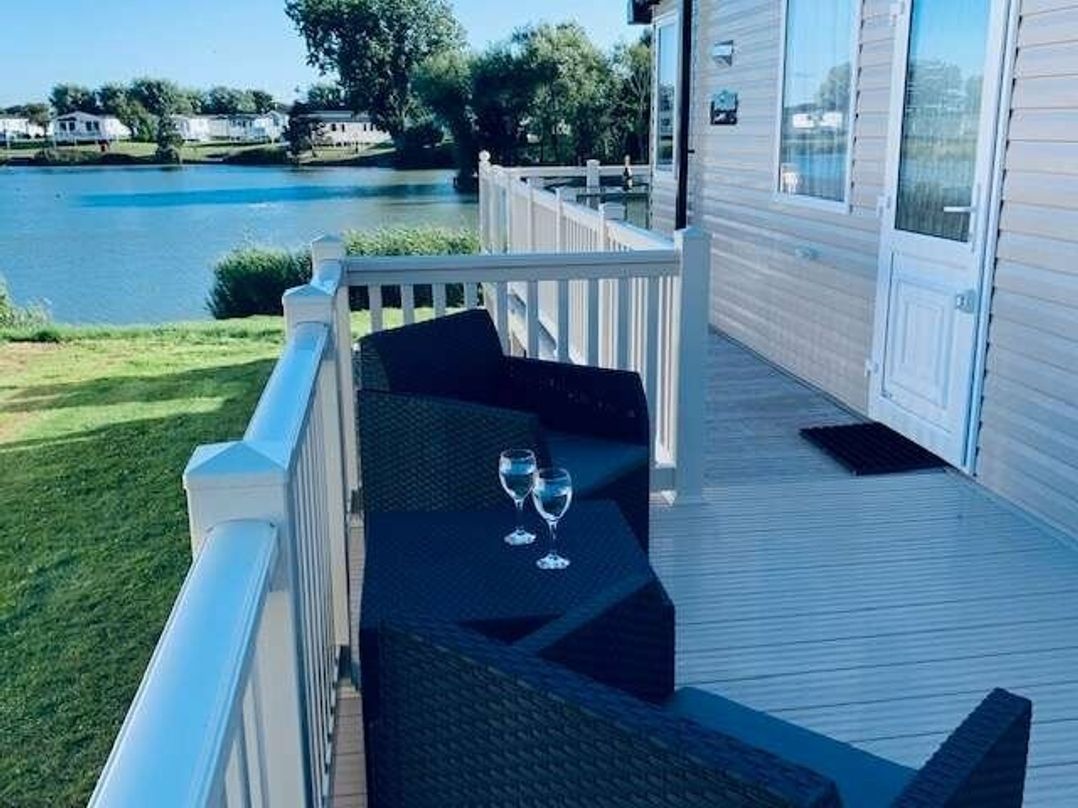 Burnham-on-Sea Holiday Park - Holiday Accommodation 2523