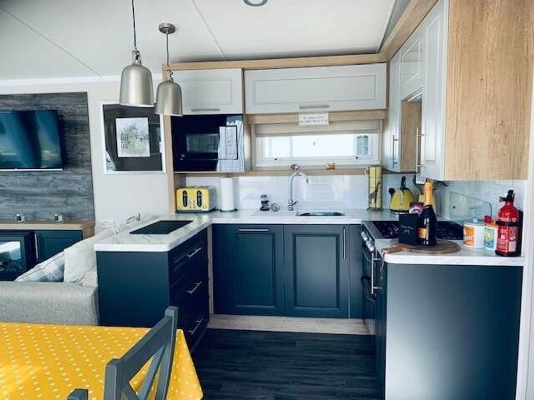 Burnham-on-Sea Holiday Park - Holiday Accommodation 2523