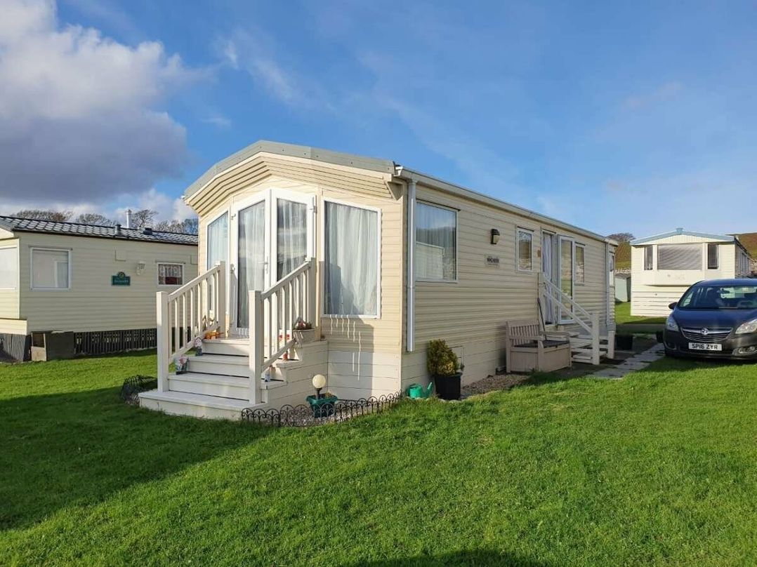 Red Lion Holiday Park - Holiday Accommodation 2625