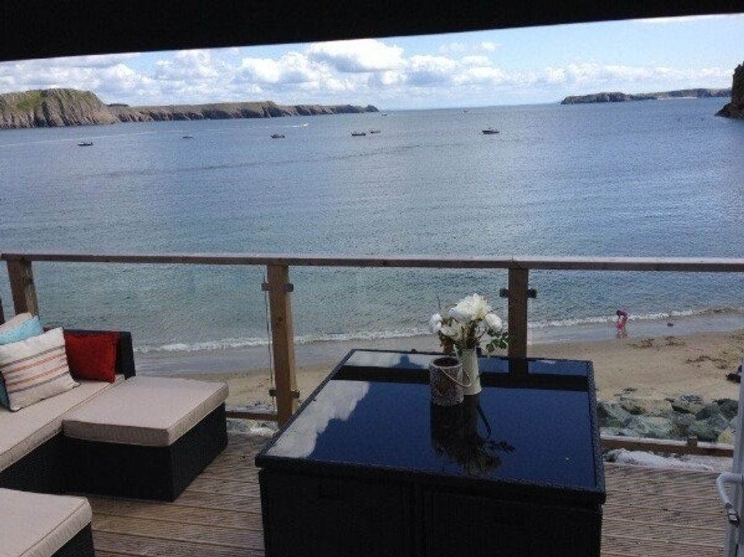 Lydstep Beach - Holiday Accommodation 2968