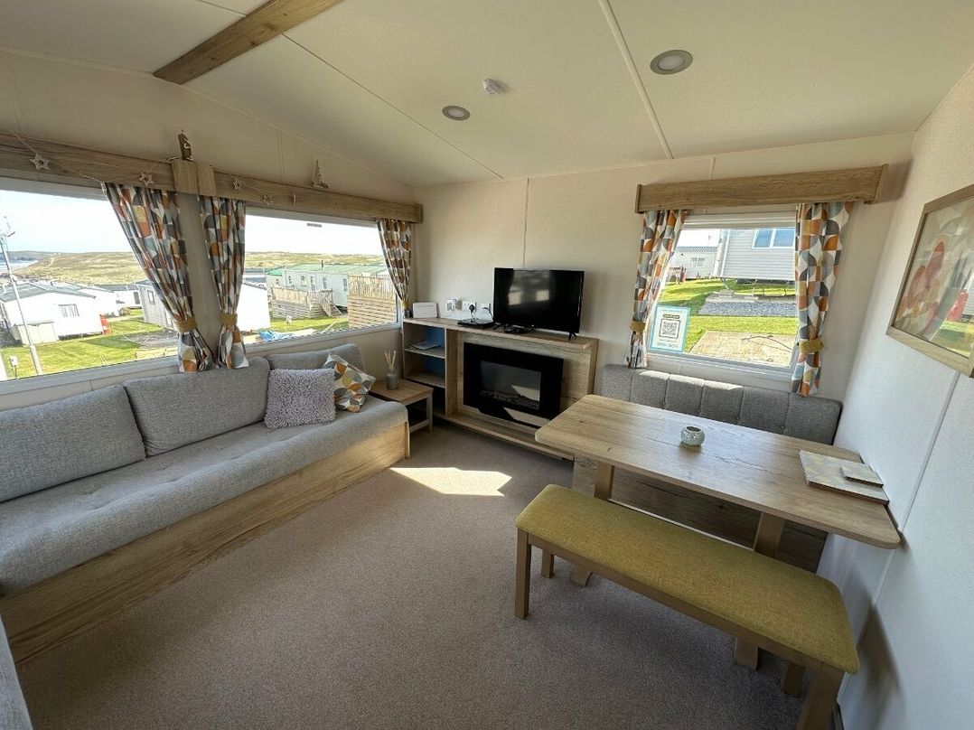 Liskey Hill Caravan Park - Holiday Accommodation 3043