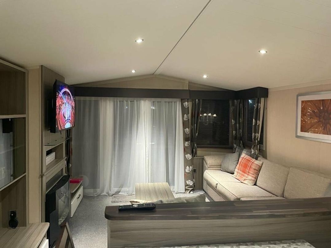 Hopton Holiday Village - Holiday Accommodation 3058