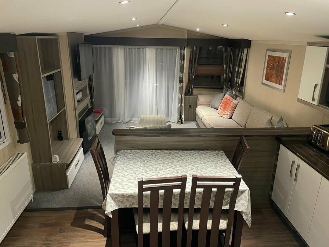 Hopton Holiday Village - Holiday Accommodation 3058