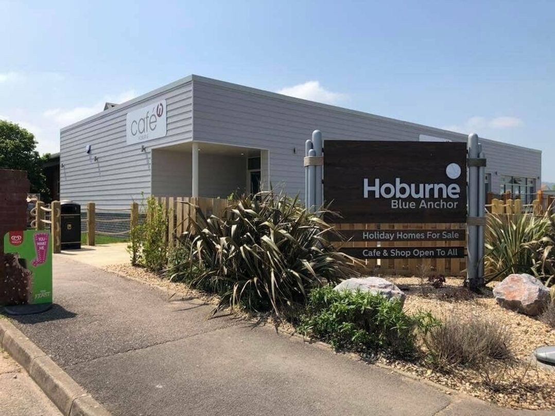 Hoburne Blue Anchor - Holiday Accommodation 307