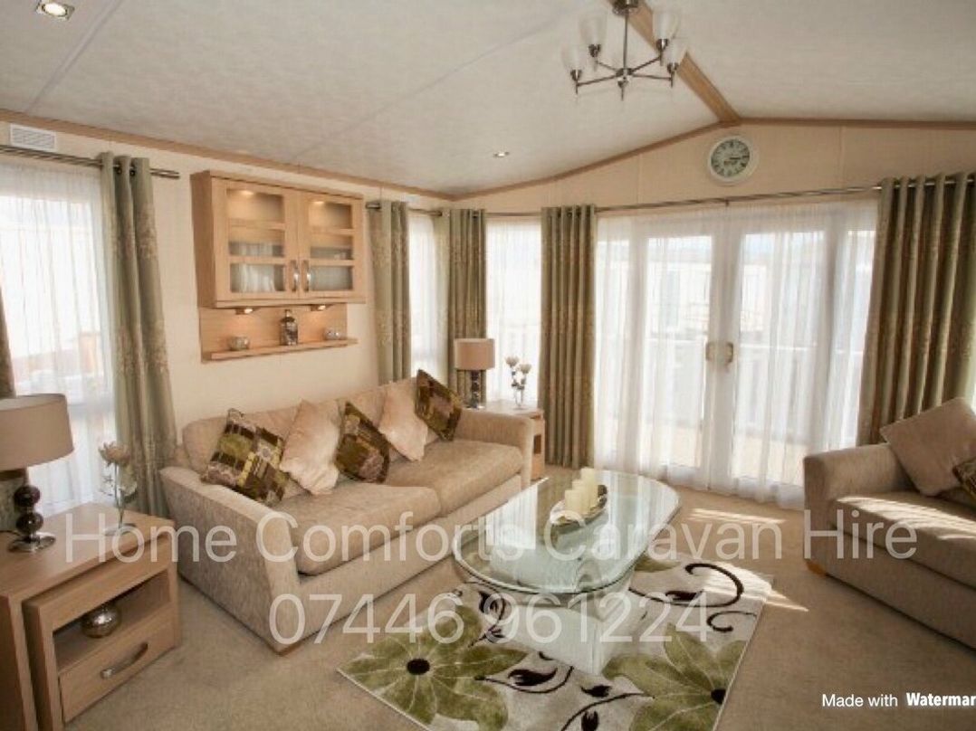 Golden Gate Holiday Centre - Holiday Accommodation 3145