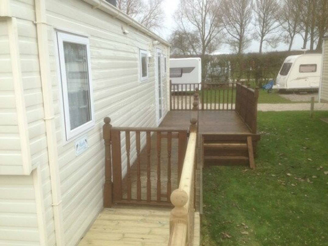 Caravan Park Upper Carr - Holiday Accommodation 3289