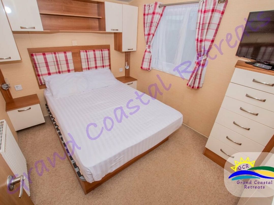 Devon Cliffs Holiday Park - Holiday Accommodation 3305