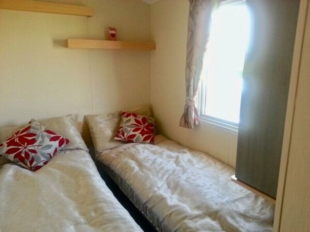 Kingfisher Caravan Park - Holiday Accommodation 3415