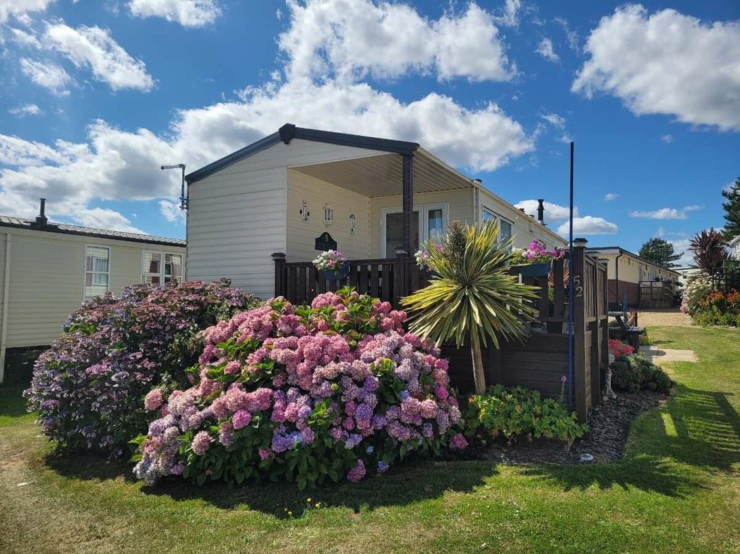 Trimingham House Caravan Park - Holiday Accommodation 3496