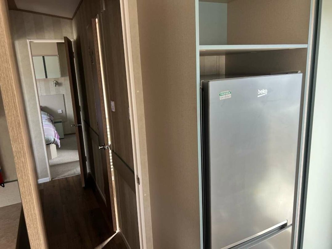 Marton Mere Holiday Village - Holiday Accommodation 3628