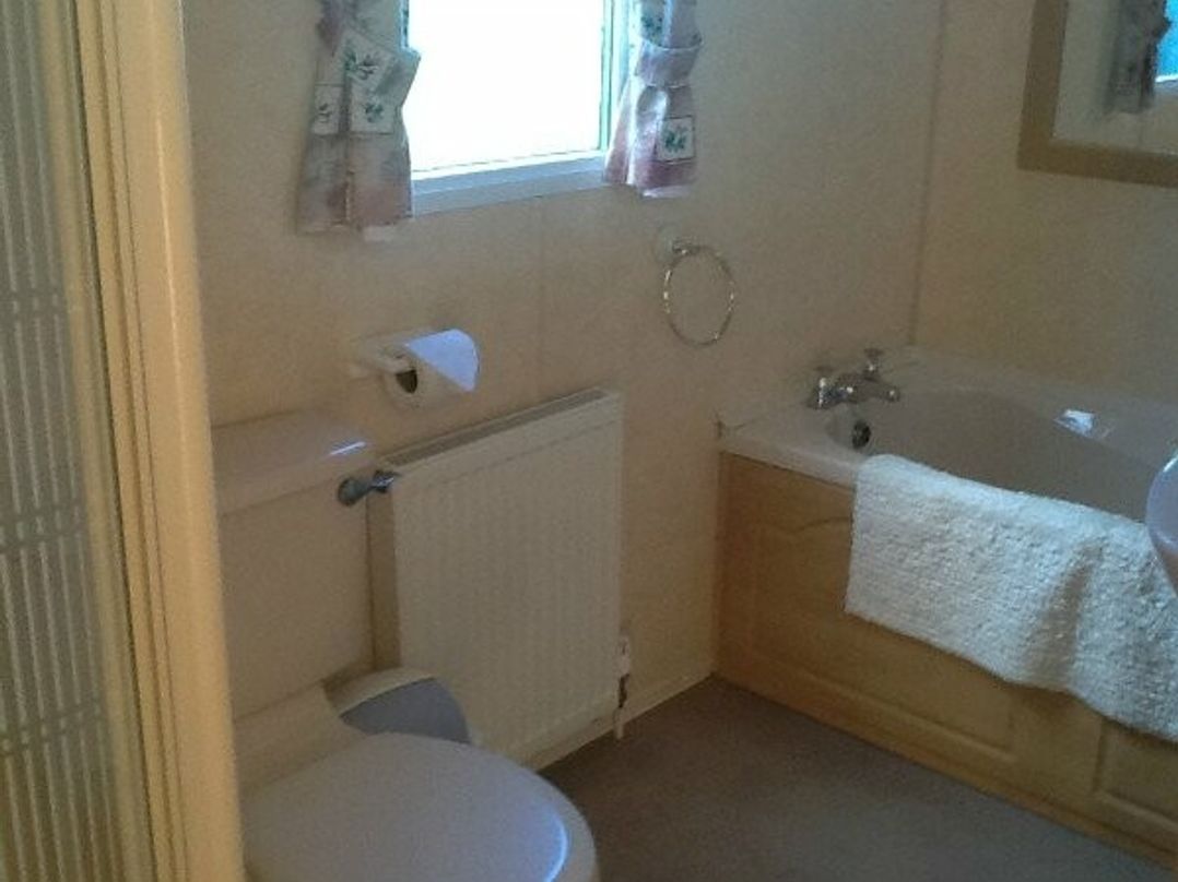 Little Argham (private land) - Holiday Accommodation 382