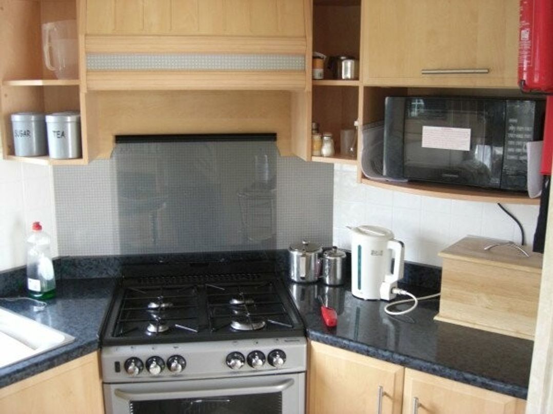 Ty Mawr Holiday Park - Holiday Accommodation 384