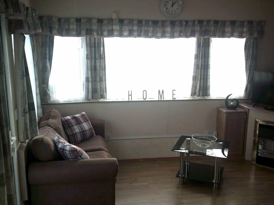 Coopers Beach Holiday Park - Holiday Accommodation 3999