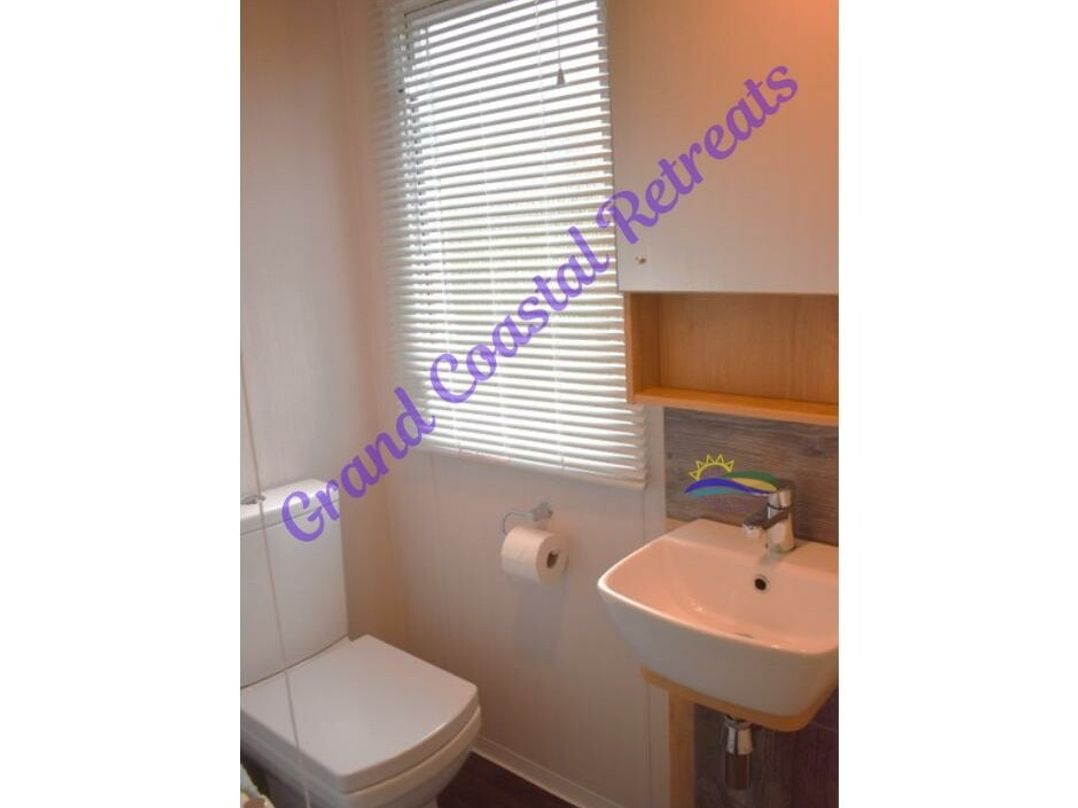 Devon Cliffs Holiday Park - Holiday Accommodation 4554