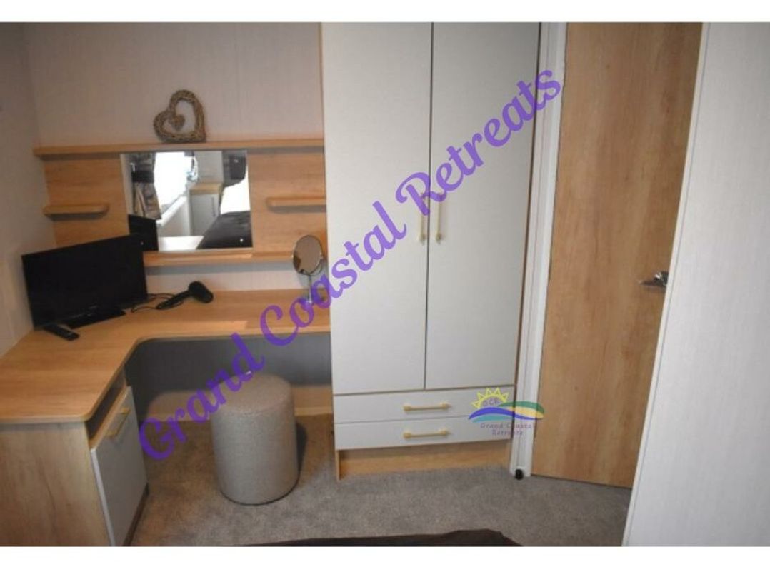 Devon Cliffs Holiday Park - Holiday Accommodation 4554