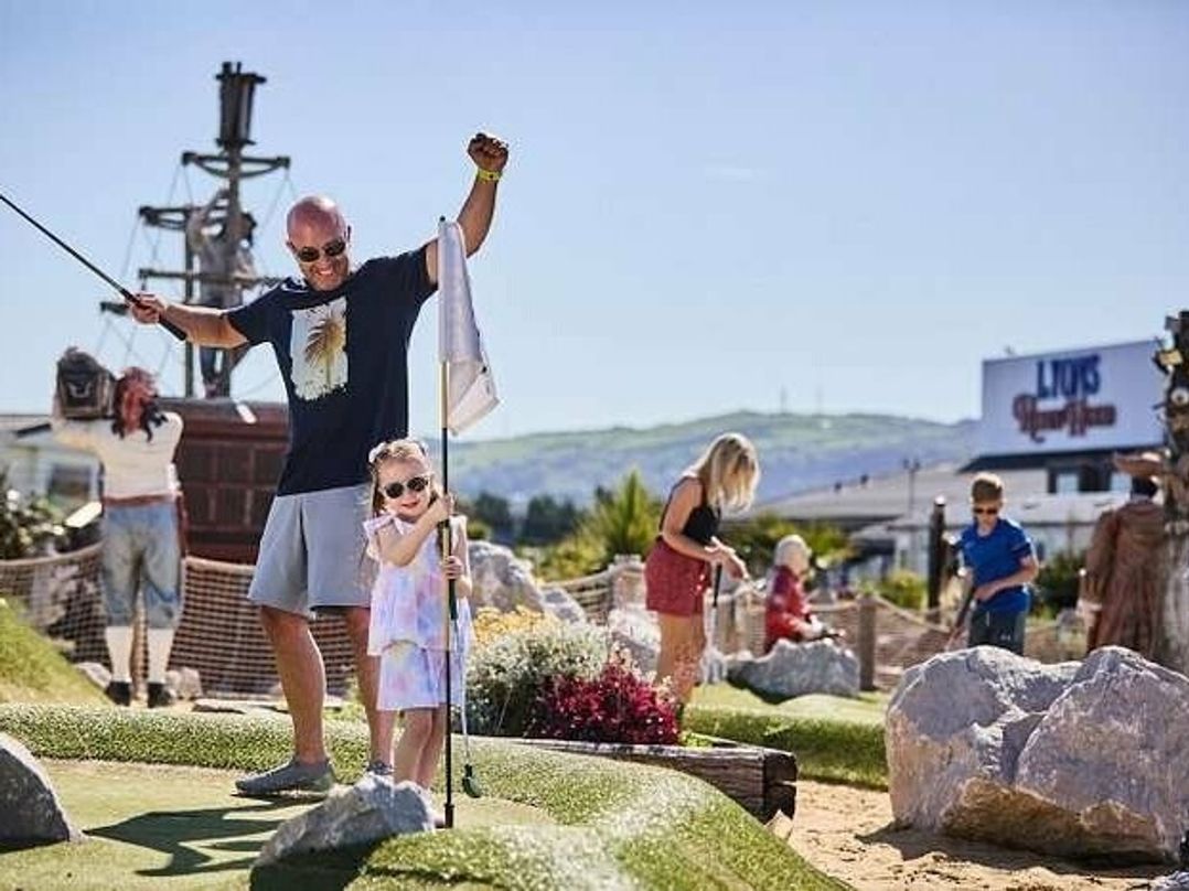 Lyons Robin Hood - Holiday Accommodation 4837