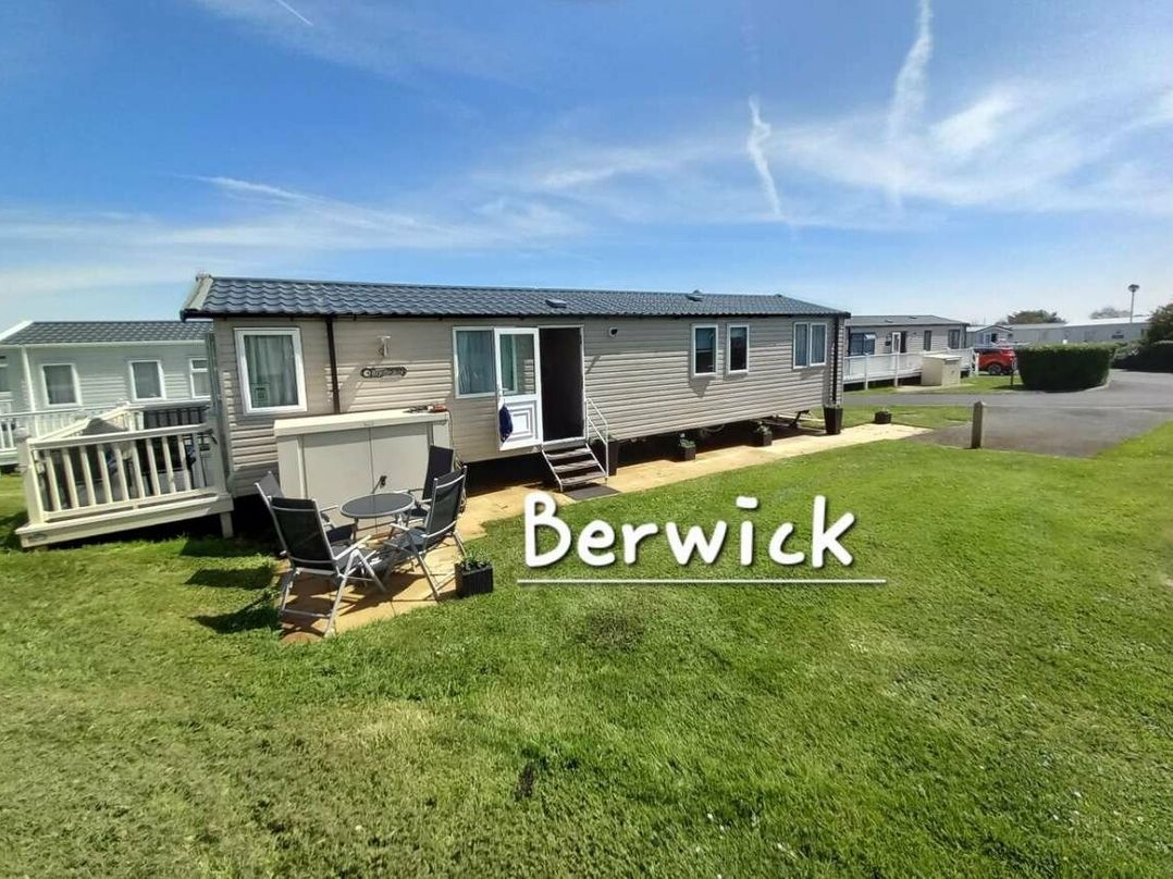 Berwick Holiday Park - Holiday Accommodation 4864