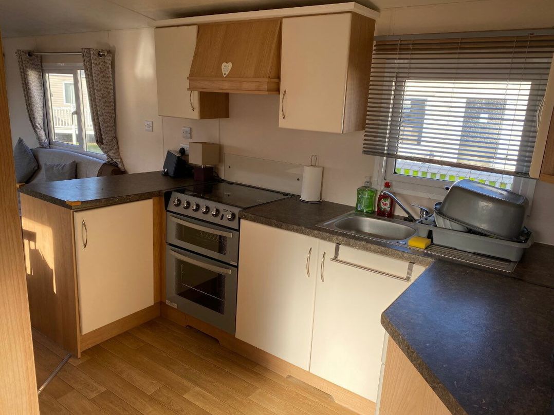 Trecco Bay - Holiday Accommodation 4945