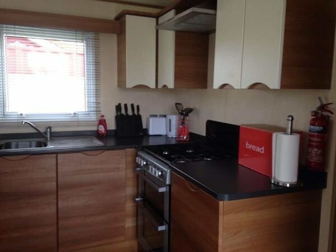 Coastfield Holiday Village - Holiday Accommodation 5008