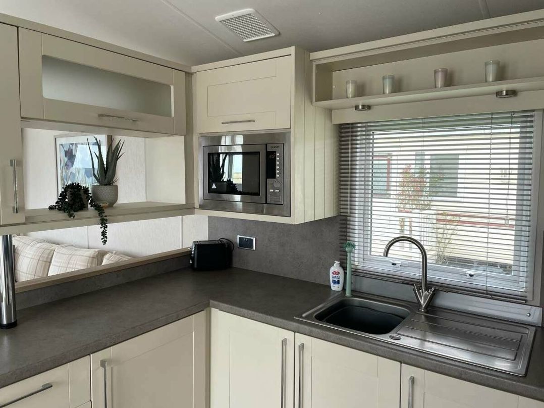 Reighton Sands Holiday Park - Holiday Accommodation 5068