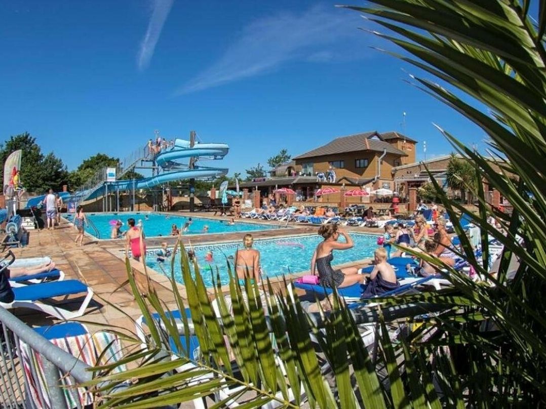 Oakcliff Holiday Park - Holiday Accommodation 5683