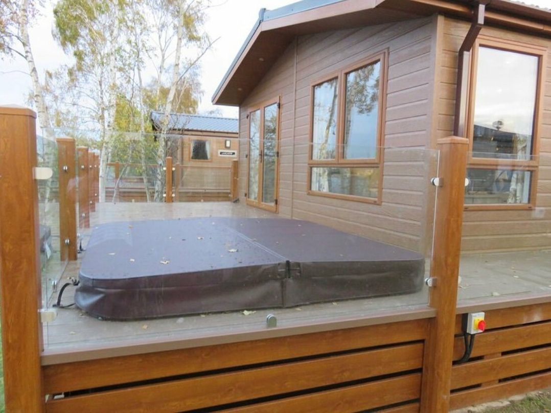 Tattershall Lakes Country Park - Holiday Accommodation 5852