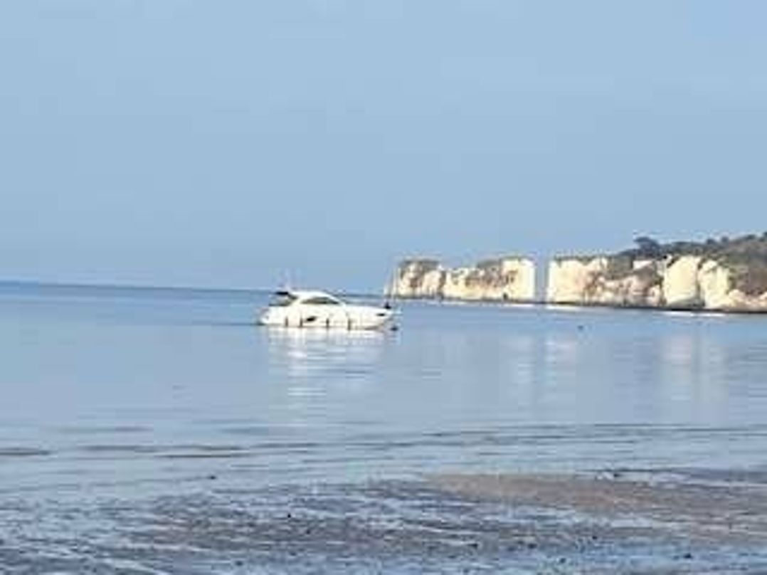 Swanage Bay View - Holiday Accommodation 5921