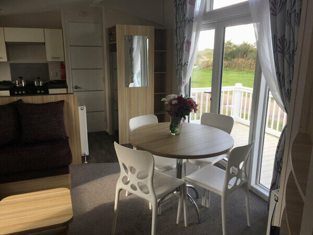 Caister Holiday Park - Holiday Accommodation 6033