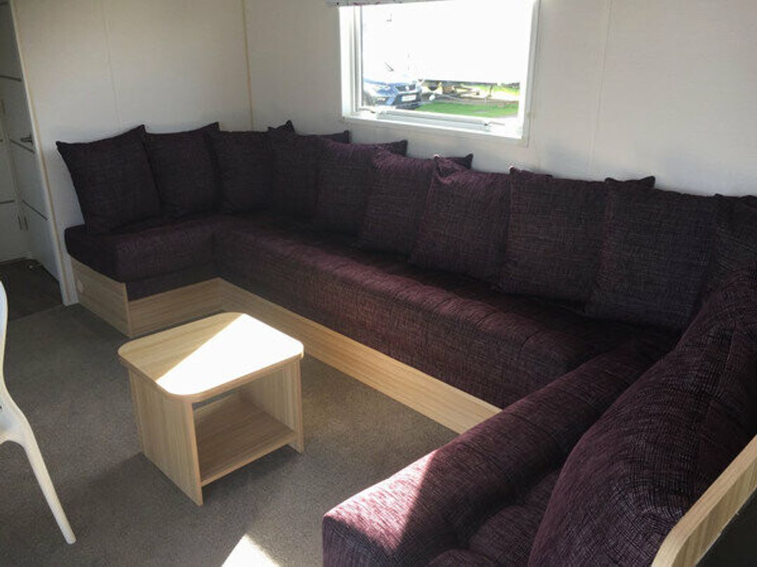 Caister Holiday Park - Holiday Accommodation 6033