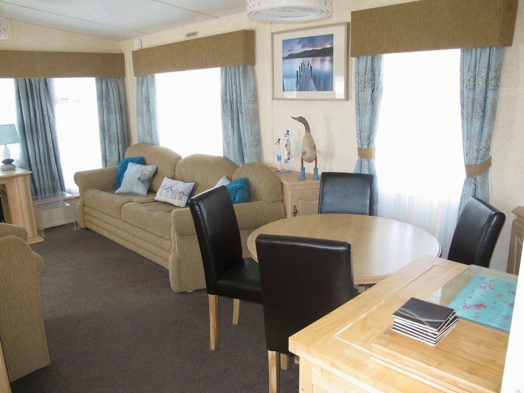 Small Grove Caravan Park - Holiday Accommodation 6077