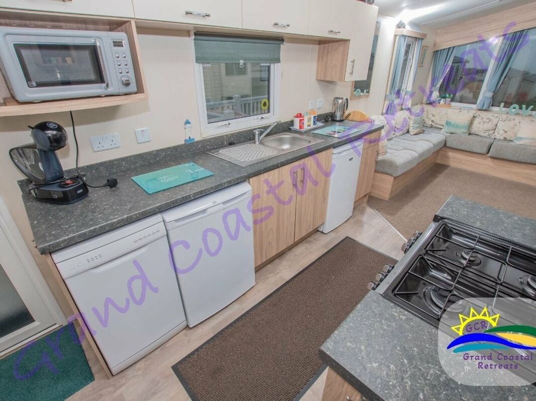 Devon Cliffs Holiday Park - Holiday Accommodation 6138