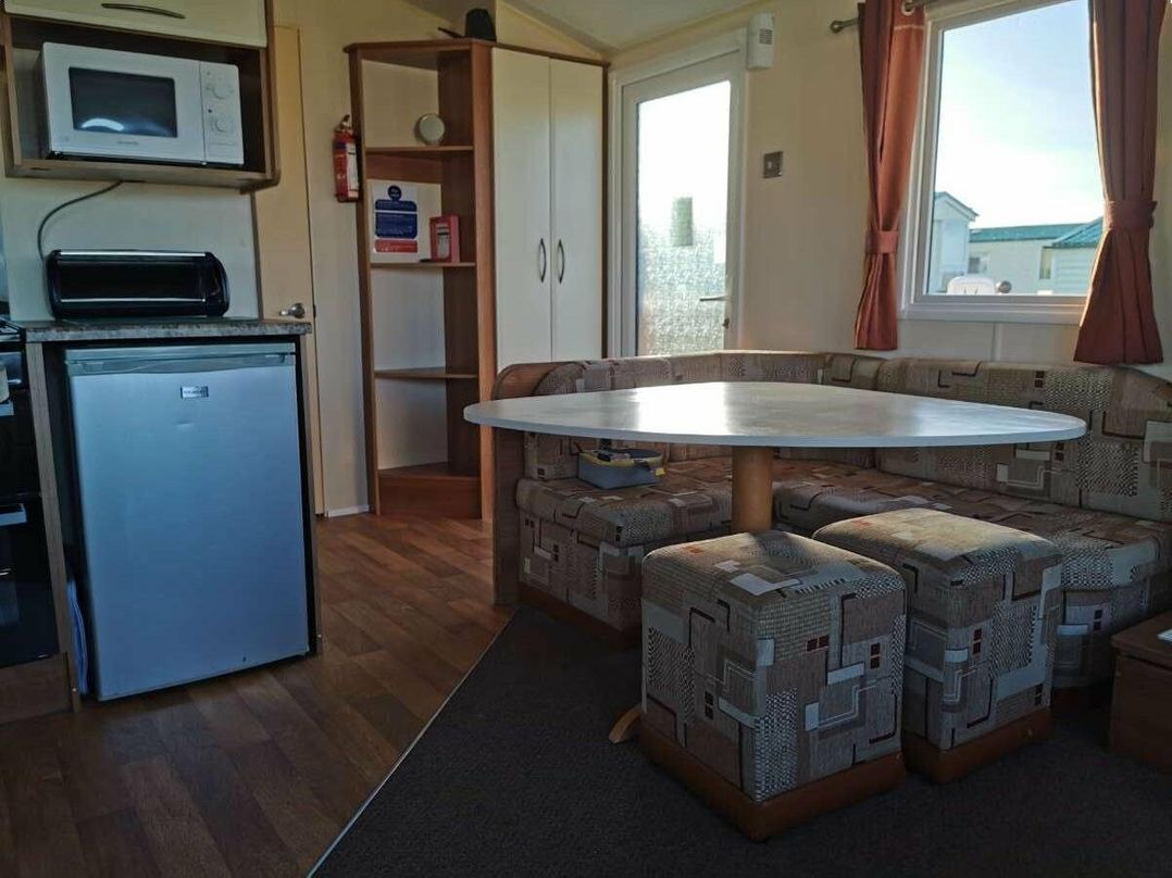 Liskey Hill Caravan Park - Holiday Accommodation 6217