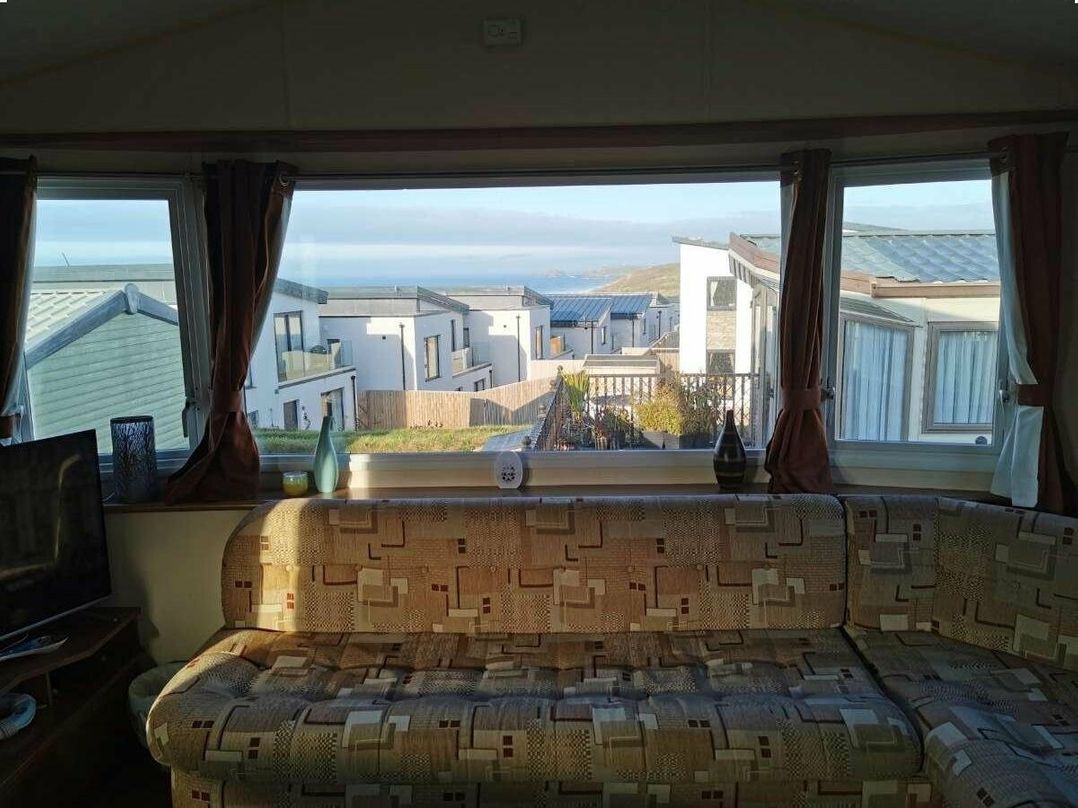 Liskey Hill Caravan Park - Holiday Accommodation 6217