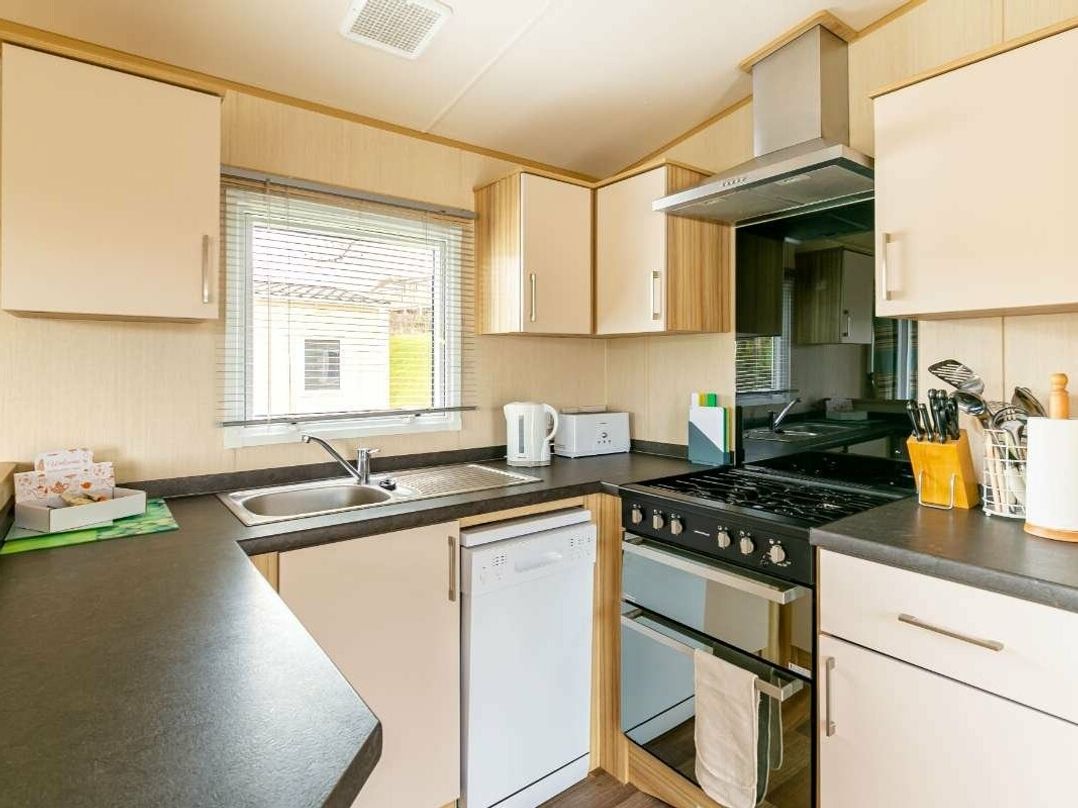 Widemouth Bay Caravan Park - Holiday Accommodation 6231