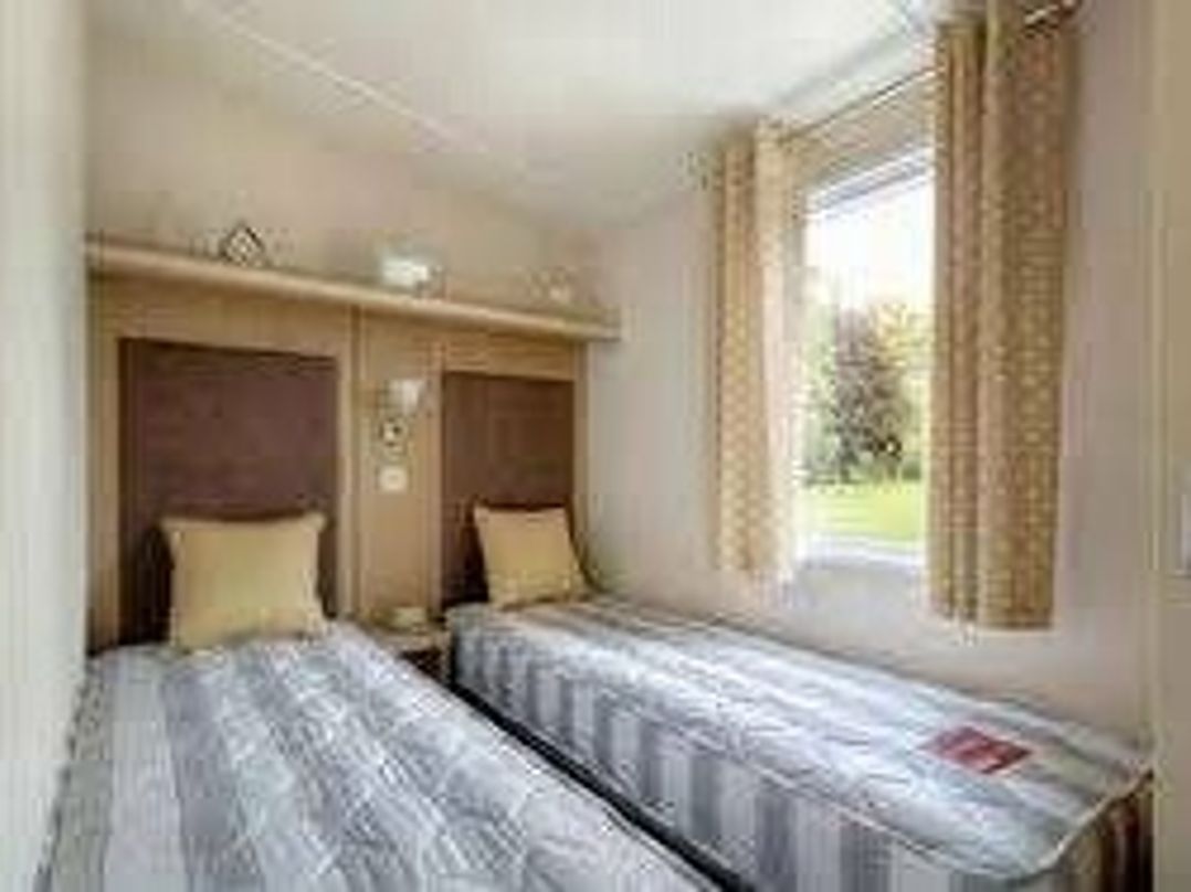 South Bay Holiday Park - Holiday Accommodation 6263