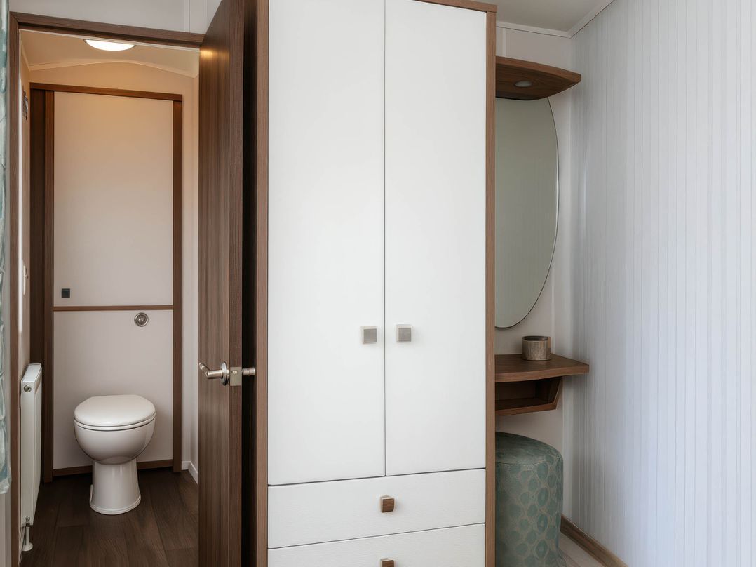 Hopton Holiday Village - Holiday Accommodation 632