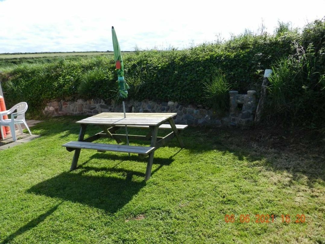 Nine Wells Caravan Park - Holiday Accommodation 6373