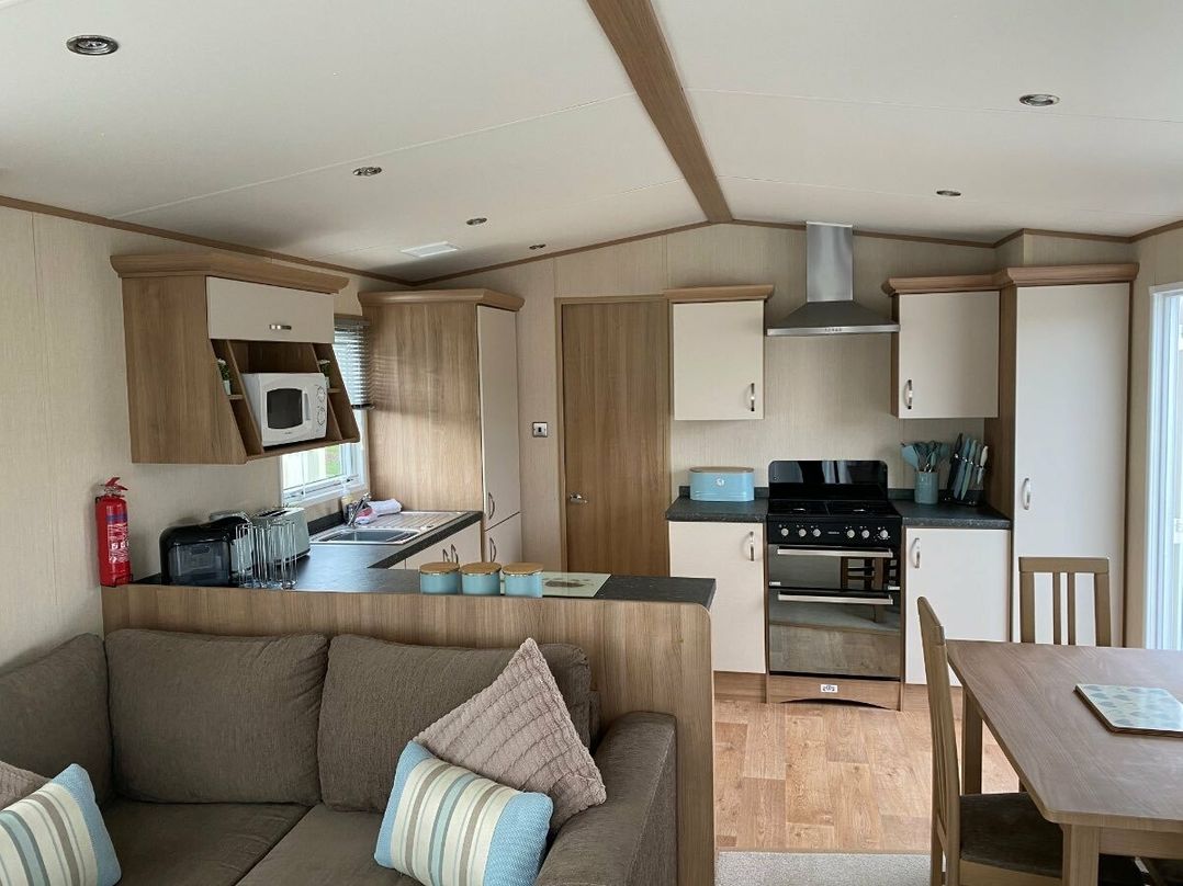 Tattershall Lakes Country Park - Holiday Accommodation 639