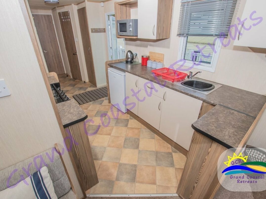 Devon Cliffs Holiday Park - Holiday Accommodation 6399