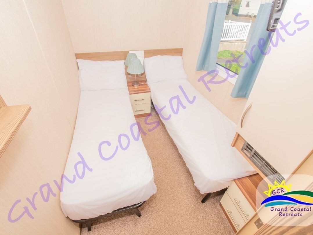 Devon Cliffs Holiday Park - Holiday Accommodation 6400